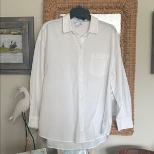 Old Navy Crisp White Button-Down Shirt